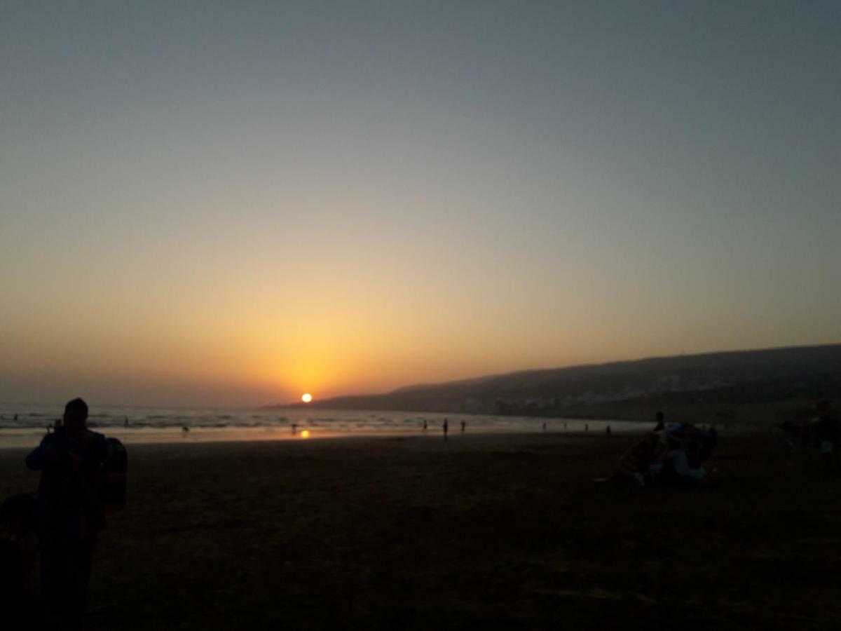 Appartement Seulement Pour Famille 10 Minutes De La Plage Parking Gratuit Agadir Exterior foto