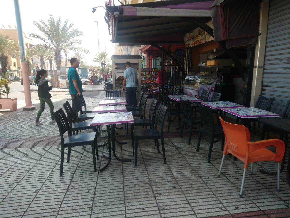 Appartement Seulement Pour Famille 10 Minutes De La Plage Parking Gratuit Agadir Exterior foto